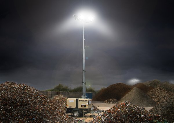 Lighttower-LSV9-Action3.jpg_Interflow - JPG - Fit to Box_600_500_true